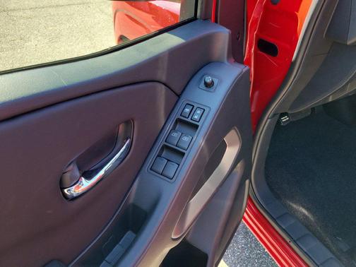 Red Alert 2026 Nissan Frontier SV