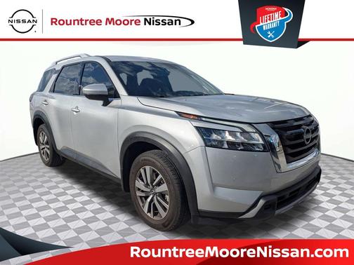 2024 Nissan Pathfinder SL 4WD