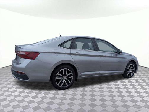 Pyrite Silver Metallic 2025 Volkswagen Jetta 1.5T SE