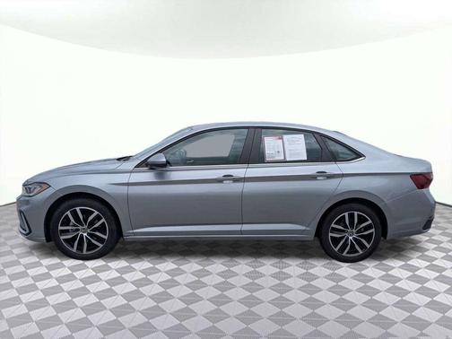 Pyrite Silver Metallic 2025 Volkswagen Jetta 1.5T SE