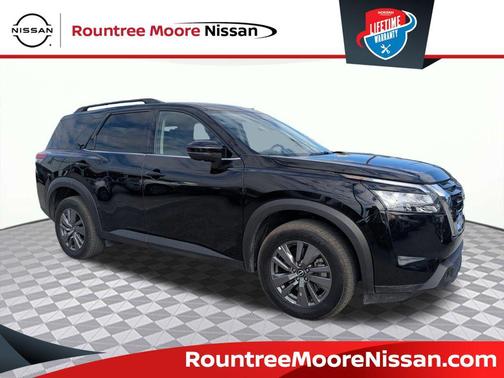 2025 Nissan Pathfinder SV 4WD