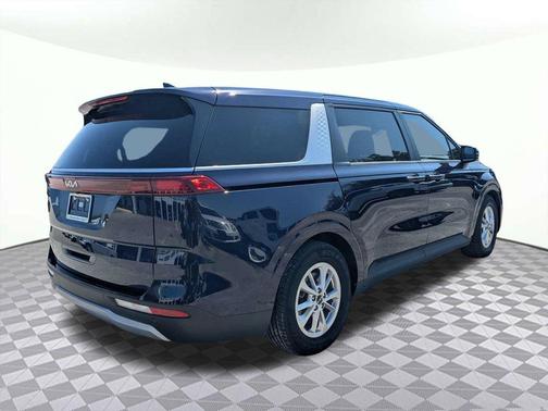 Deep Chroma Blue 2024 Kia Carnival LX