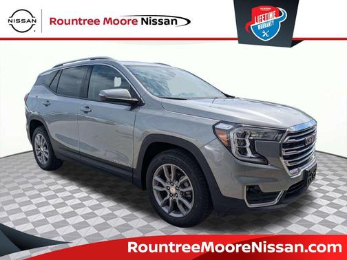 Sterling Metallic 2024 GMC Terrain SLT