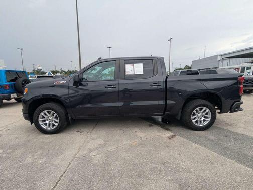 Dark Ash Metallic 2024 Chevrolet Silverado 1500 RST