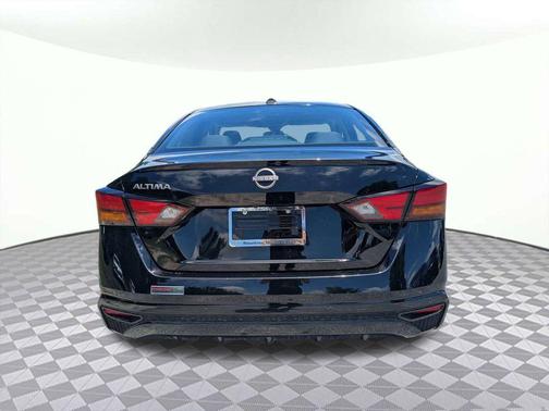 Super Black 2025 Nissan Altima 2.5 SV
