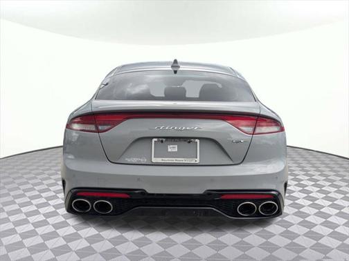 2022 Kia Stinger GT1