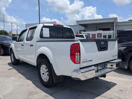 Glacier White 2019 Nissan Frontier SV