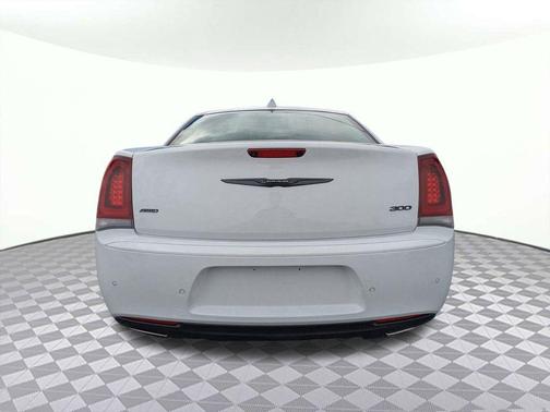 Bright White 2023 Chrysler 300 Touring
