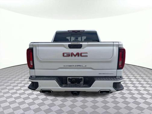 White Frost Tricoat 2022 GMC Sierra 1500 Denali