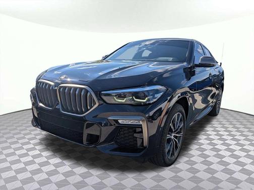 2021 BMW X6 M50i