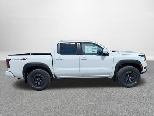 Glacier White 2026 Nissan Frontier PRO-4X
