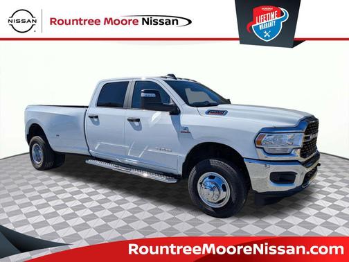 2024 RAM 3500 Big Horn Crew Cab 4x4 8' Box