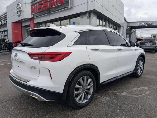 2021 INFINITI QX50 ESSENTIAL