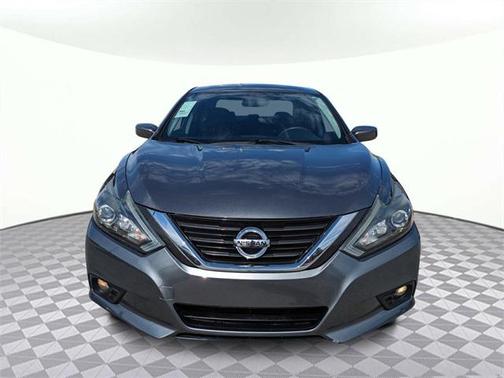 2016 Nissan Altima 2.5 SR