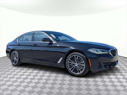 2022 BMW 530 i