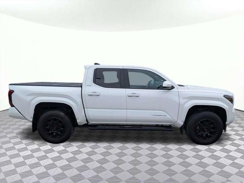 Ice Cap 2024 Toyota Tacoma SR5