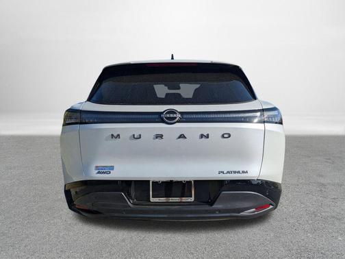 Everest White Pearl Tricoat 2026 Nissan Murano Platinum