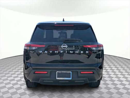 2024 Nissan Pathfinder S FWD
