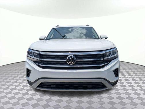 Oryx White Pearl 2022 Volkswagen Atlas 3.6L SE w/Technology