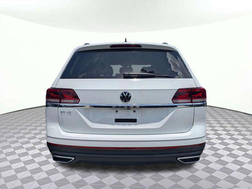 Oryx White Pearl 2022 Volkswagen Atlas 3.6L SE w/Technology