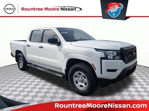 2022 Nissan Frontier S