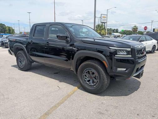 Super Black 2026 Nissan Frontier PRO-4X