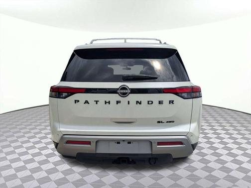 Pearl White Tricoat 2023 Nissan Pathfinder SL 4WD