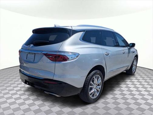 2022 Buick Enclave FWD Essence