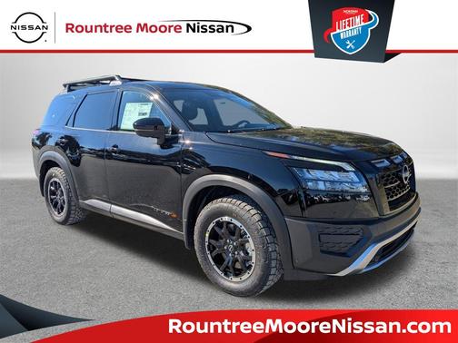 2025 Nissan Pathfinder Rock Creek 4WD
