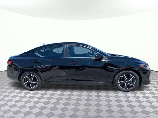 Super Black 2025 Nissan Sentra SV
