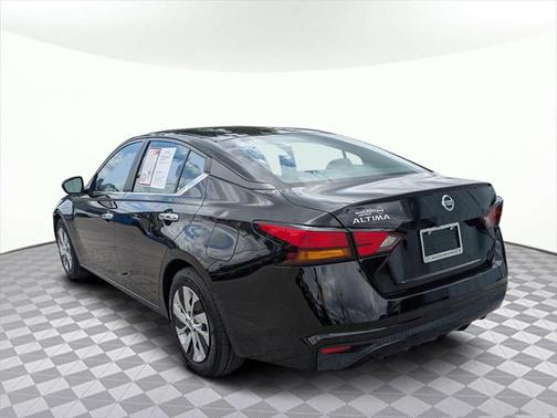2023 Nissan Altima S FWD