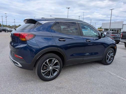 2022 Buick Encore GX Select