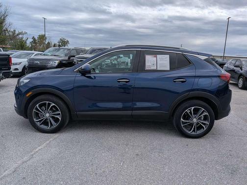 2022 Buick Encore GX Select