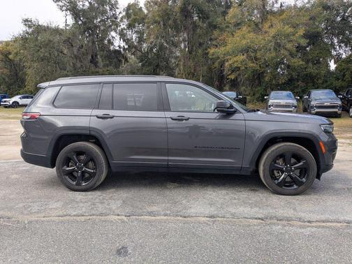 2021 Jeep Grand Cherokee L Altitude