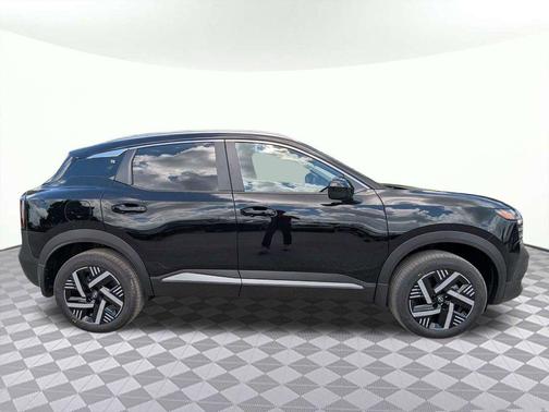 Gun Metallic 2021 Nissan Rogue SV