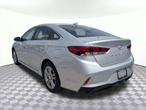 Symphony Silver 2018 Hyundai SONATA SEL