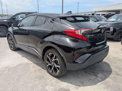 Black Sand Pearl 2020 Toyota C-HR XLE