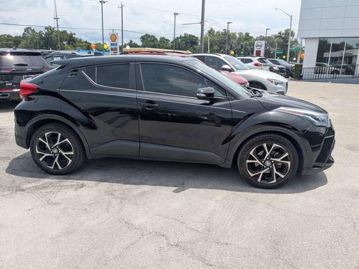Black Sand Pearl 2020 Toyota C-HR XLE
