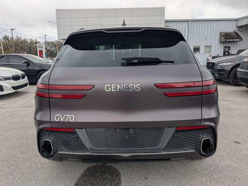 2023 Genesis GV70 2.5T AWD