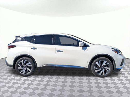 2022 Nissan Murano SL FWD