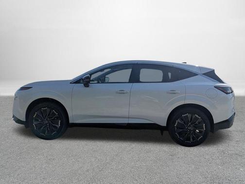 Everest White Pearl Tricoat 2026 Nissan Murano Platinum