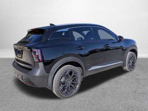 Super Black 2027 Nissan Kicks SR