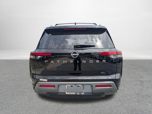 Super Black 2026 Nissan Pathfinder SL