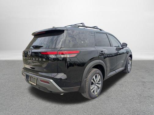 Super Black 2026 Nissan Pathfinder SL