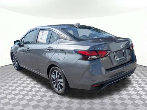 2021 Nissan Versa 1.6 SV