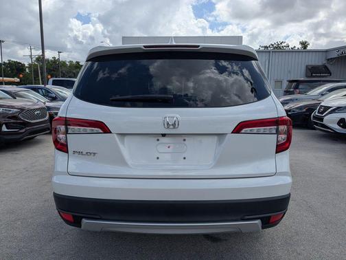 Platinum White Pearl 2020 Honda Pilot 2WD EX-L
