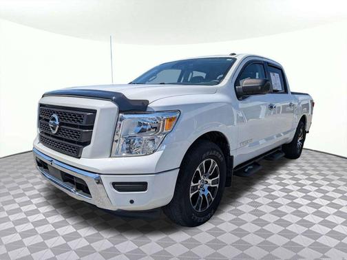 Glacier White 2021 Nissan Titan SV