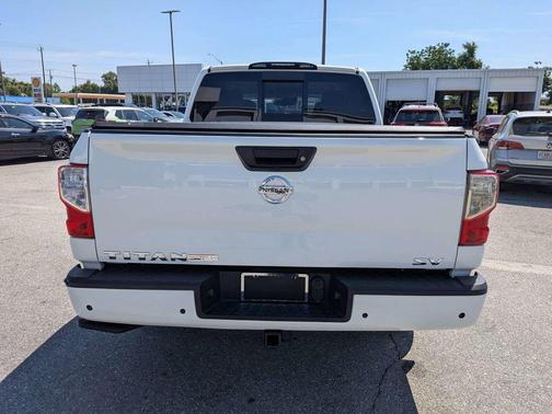Glacier White 2021 Nissan Titan SV