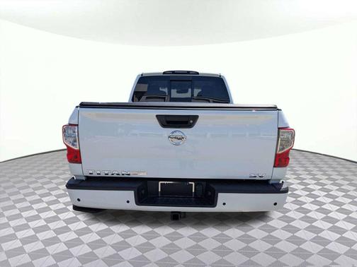 Glacier White 2021 Nissan Titan SV