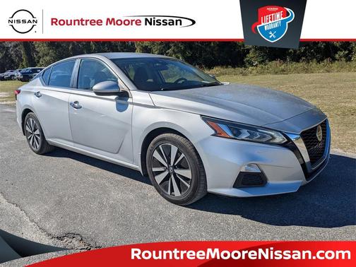 2022 Nissan Altima 2.5 SV